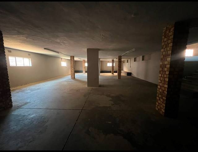 1,199M² WAREHOUSE TO LET IN SUNDERLAND RIDGE